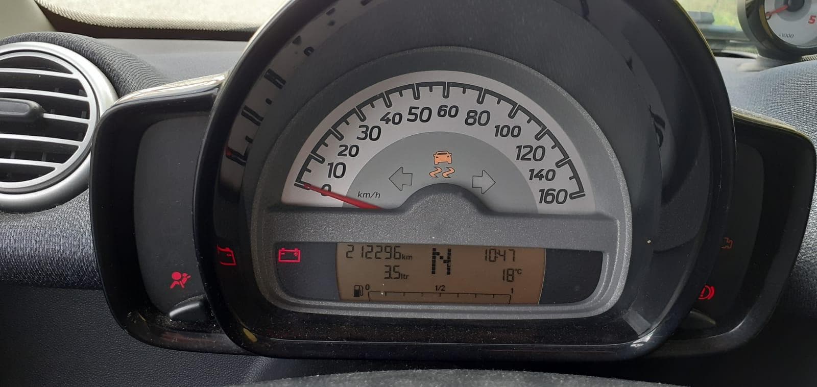 Smart Fortwo Coupé 0.8CDI · Ano 2011 — imagem 9