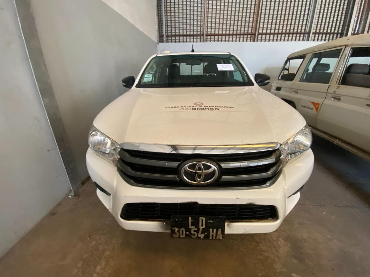 Toyota HILUX (4x4) · — imagem 2