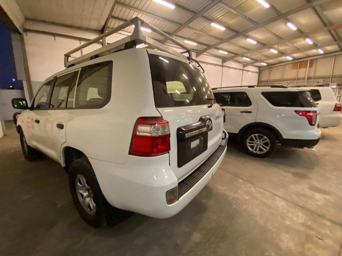 Veículo Toyota Land Cruiser · — imagen 5