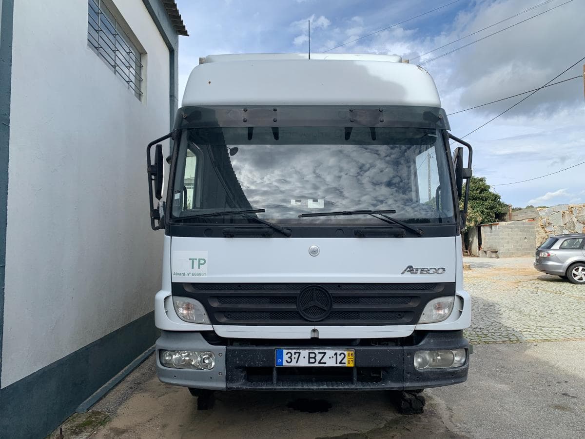 Mercedes-Benz Atego 815 — imagen 2