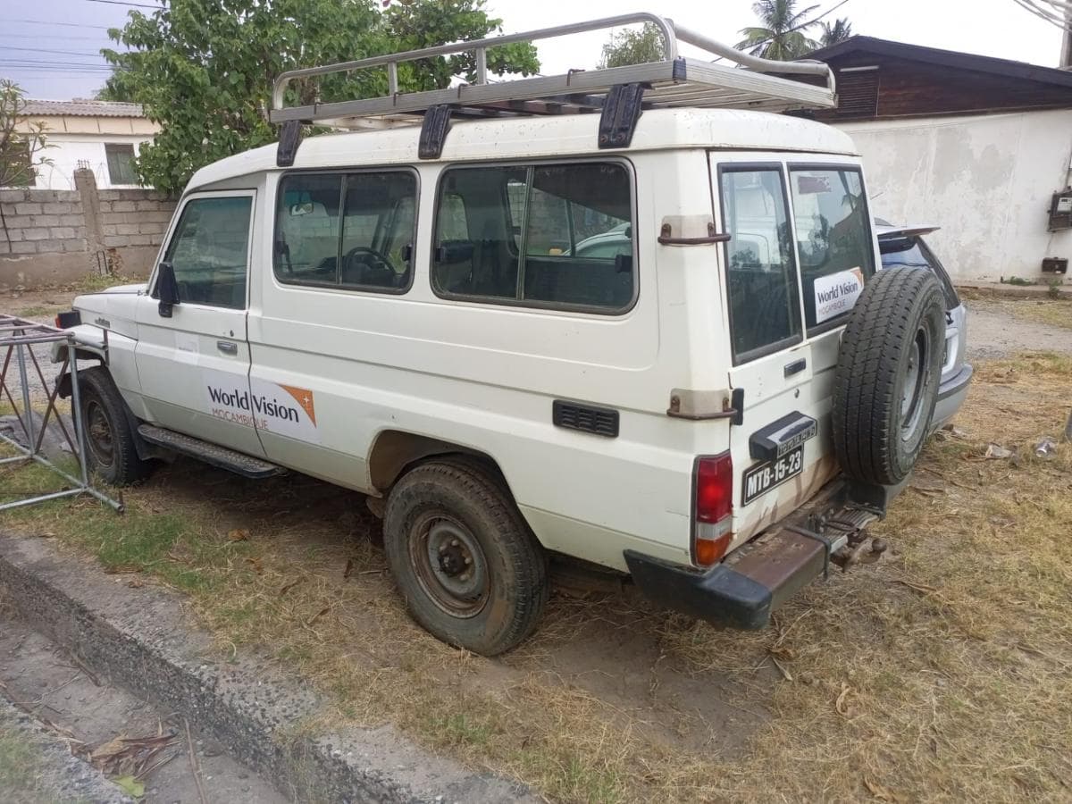 Toyota Land Cruiser · — imagem 3