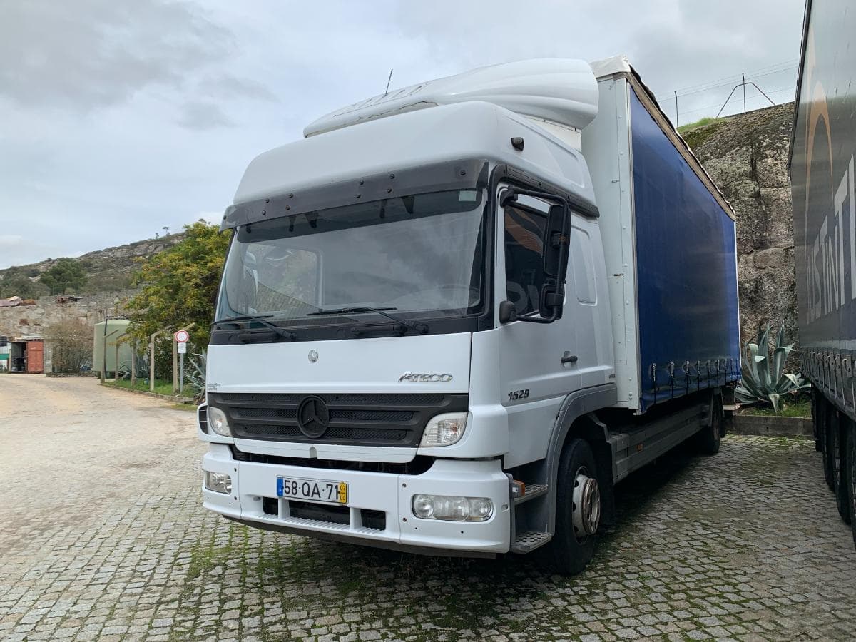 Mercedes-Benz Atego 1529 — imagem 1