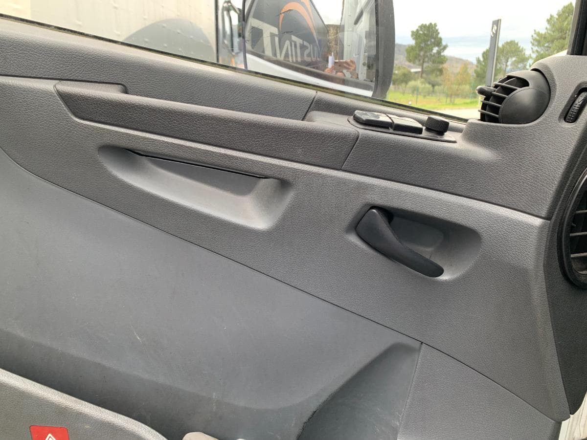 Mercedes-Benz Atego 1529 — imagem 16
