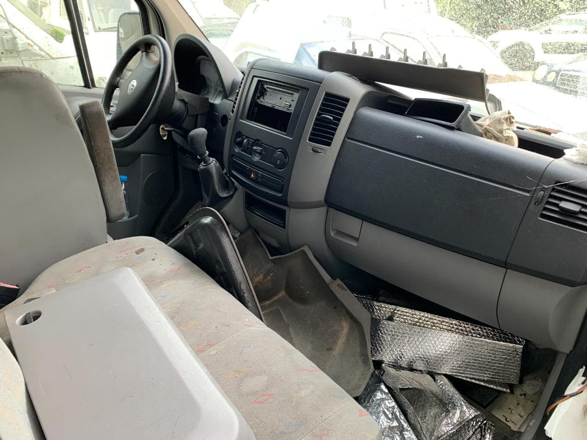 Volkswagen Crafter 2.5TDI — imagem 12