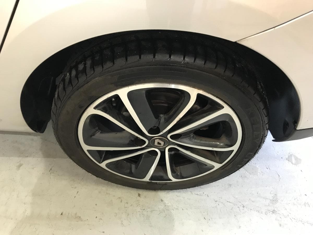 Renault Mégane 1.5DCI · Ano 2015 — imagen 15