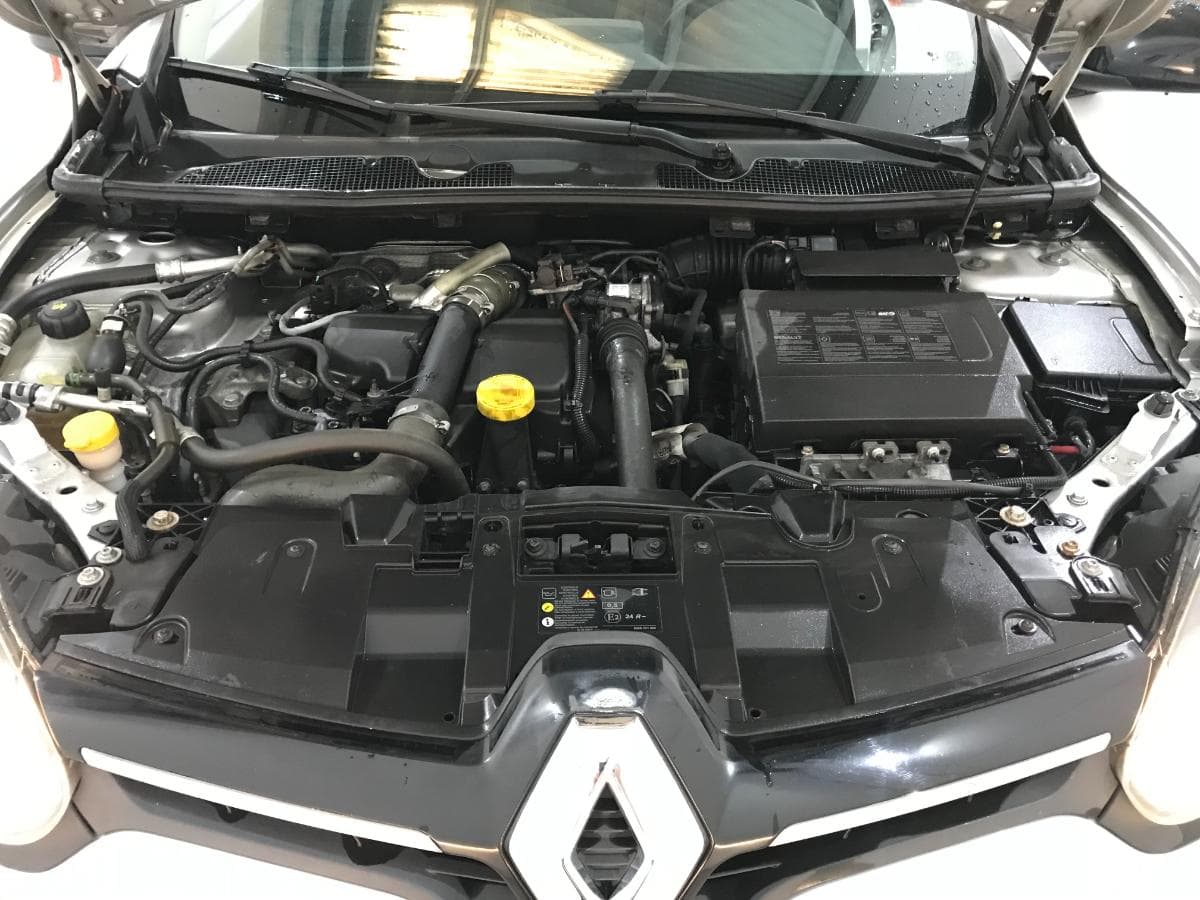 Renault Mégane 1.5DCI · Ano 2015 — imagen 19