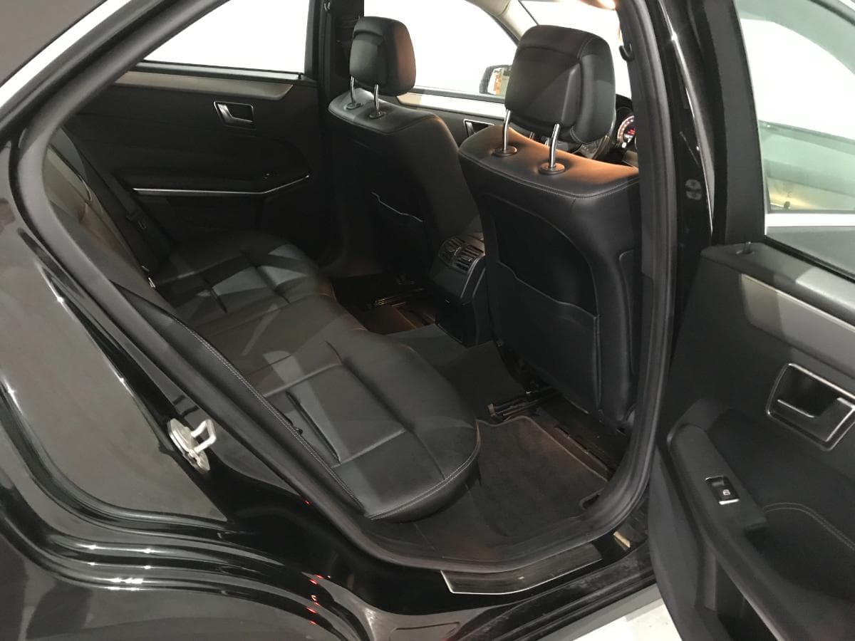 Mercedes-Benz E300 Blue Tec Híbrido 2.2 · Ano 2014 — image 27