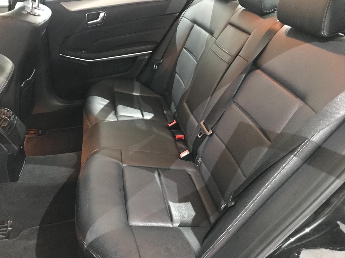 Mercedes-Benz E300 Blue Tec Híbrido 2.2 · Ano 2014 — image 28