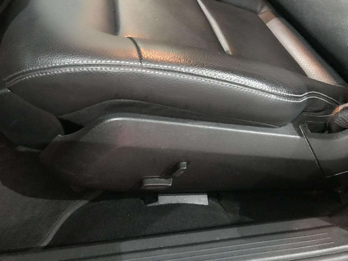 Mercedes-Benz E300 Blue Tec Híbrido 2.2 · Ano 2014 — image 36