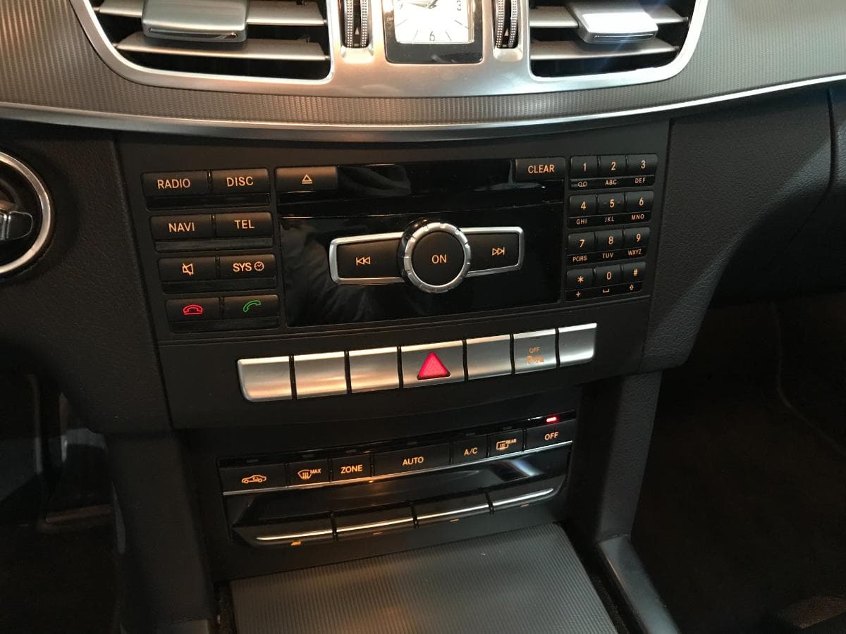 Mercedes-Benz E300 Blue Tec Híbrido 2.2 · Ano 2014 — image 39