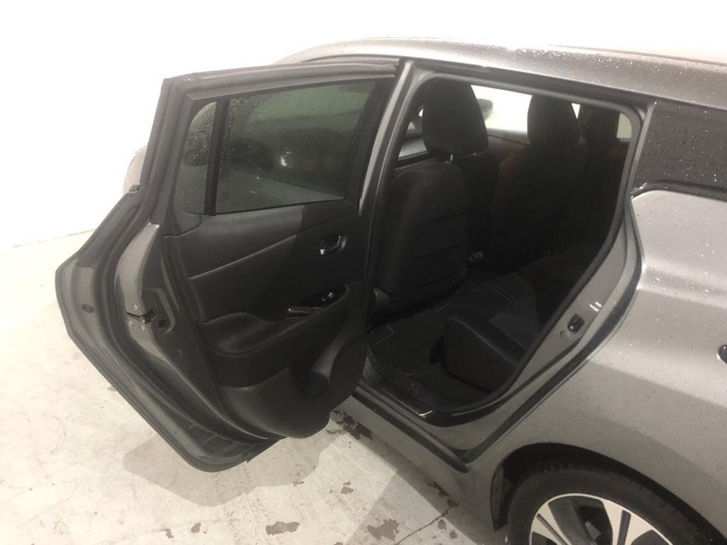 Nissan Leaf · Ano 2020 — imagem 32