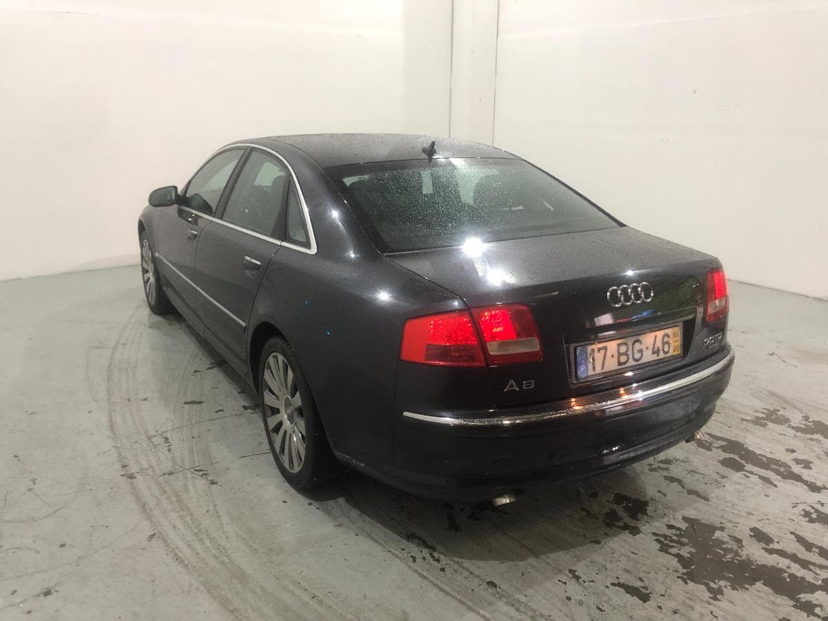 Audi A8 3.0 TDI · Ano 2006 — image 6