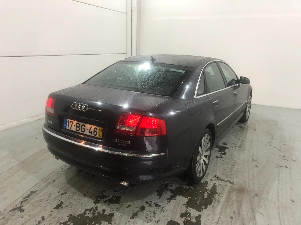 Audi A8 3.0 TDI · Ano 2006 — image 5