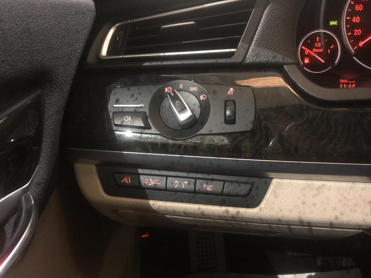 BMW 740 D · Ano 2011 — imagem 41