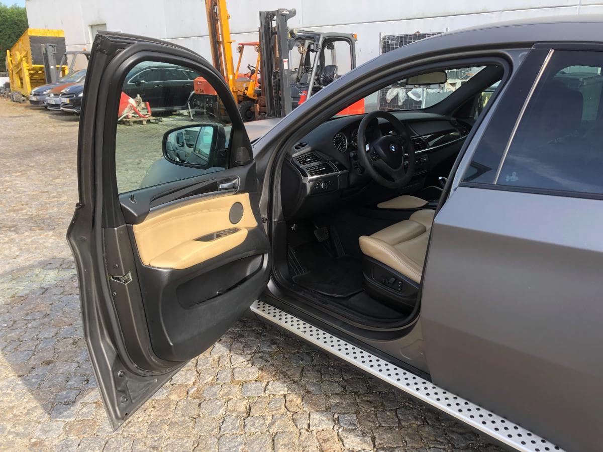 BMW X6 Xdrive 40D · Ano 2011 — imagen 19