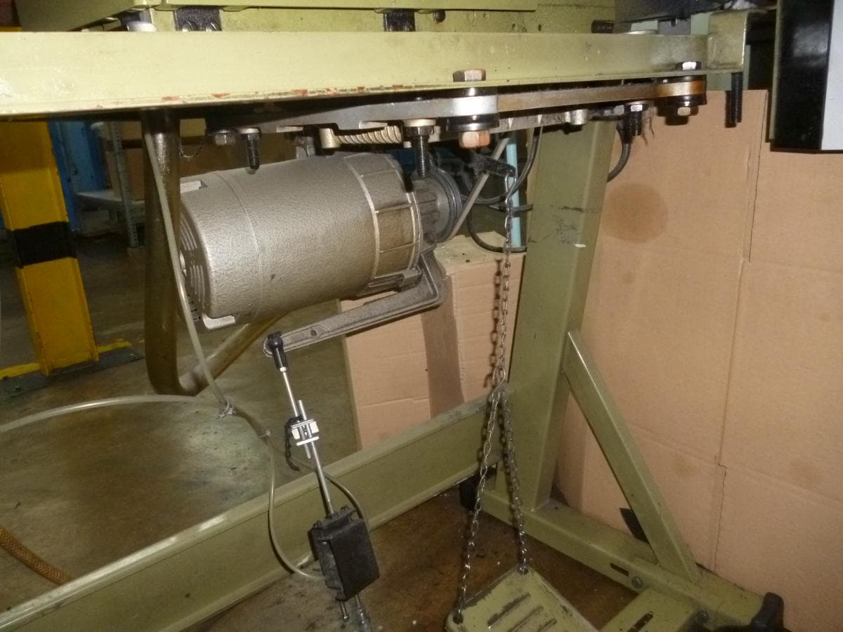 Equipamentos · Indústria Têxtil e de Calçado — image 162