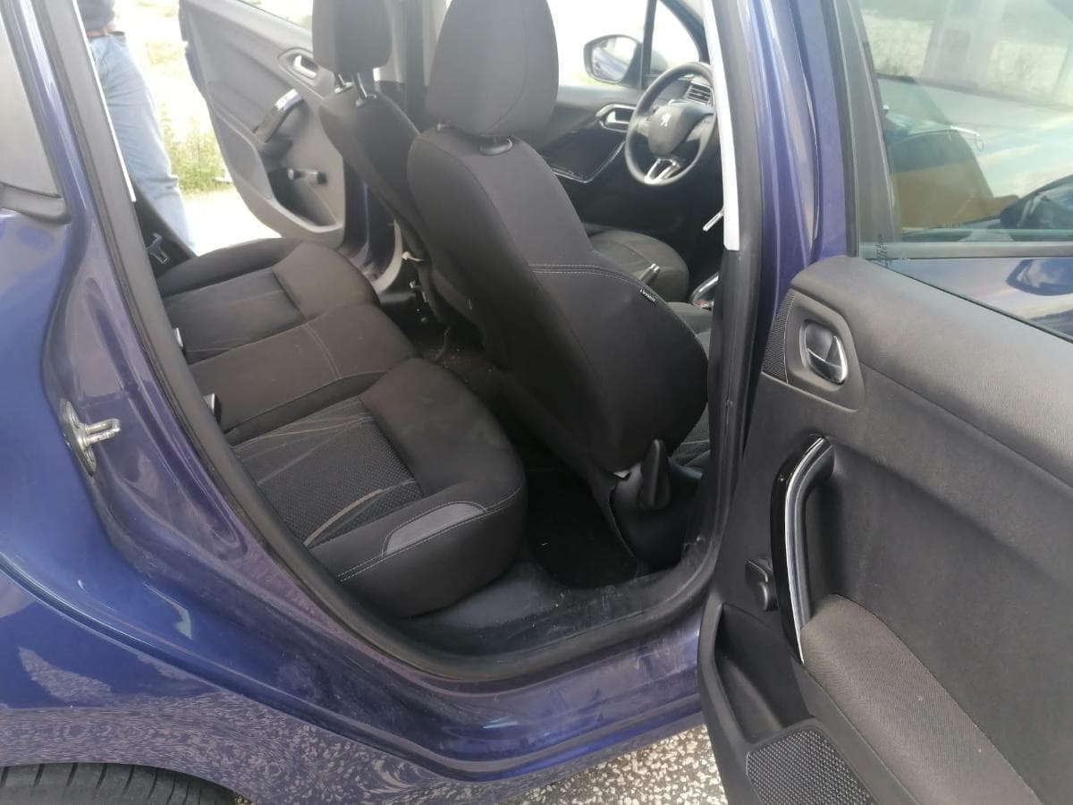 Peugeot 208 1.4HDI · Ano 2012 — imagen 16