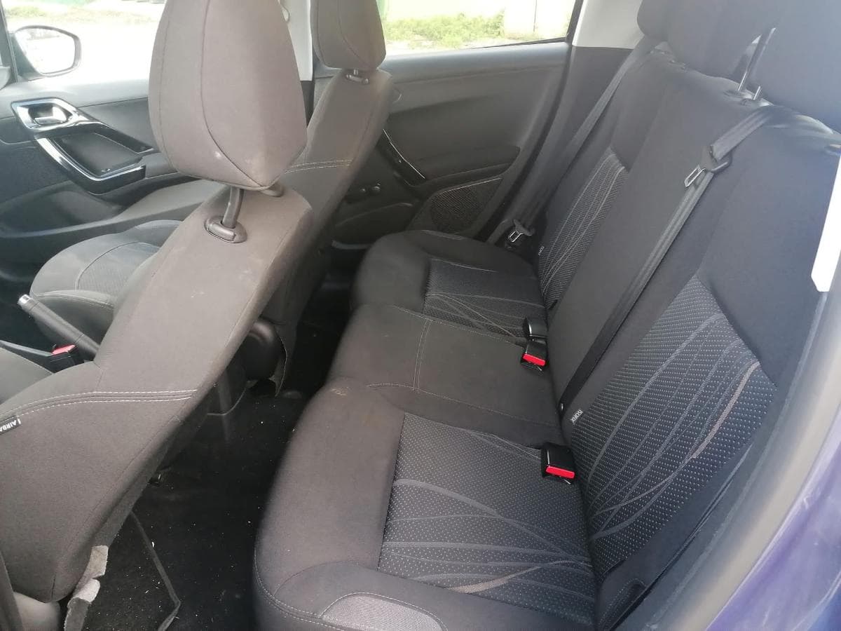 Peugeot 208 1.4HDI · Ano 2012 — imagen 20