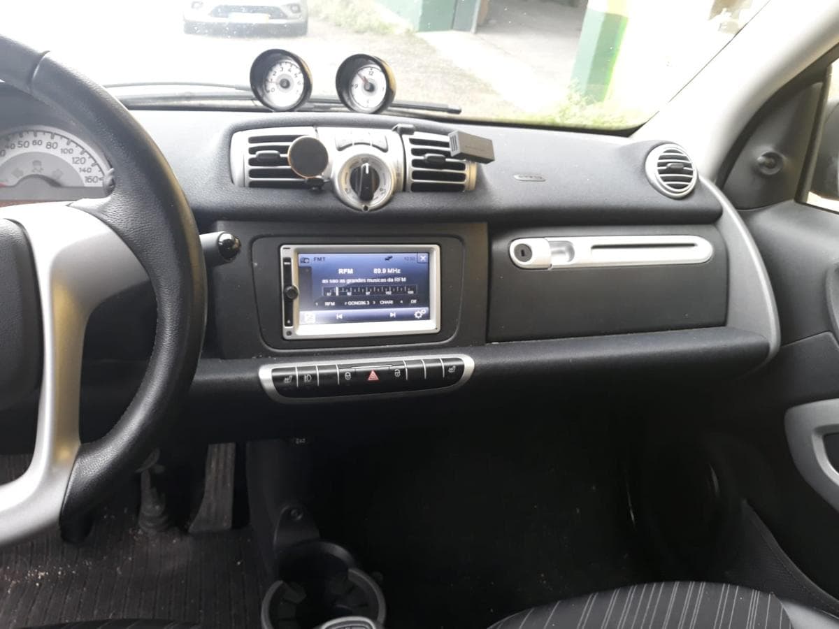 Smart Fortwo Cabrio 1.0 · Ano 2012 — image 8