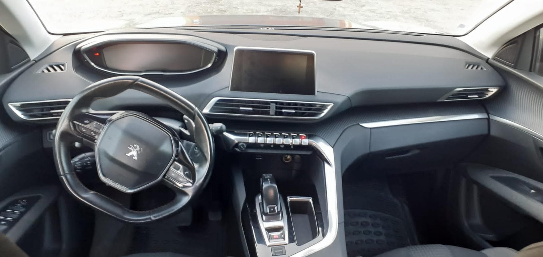 Peugeot 5008 1.6 BlueHDI · Ano 2017 — imagen 14