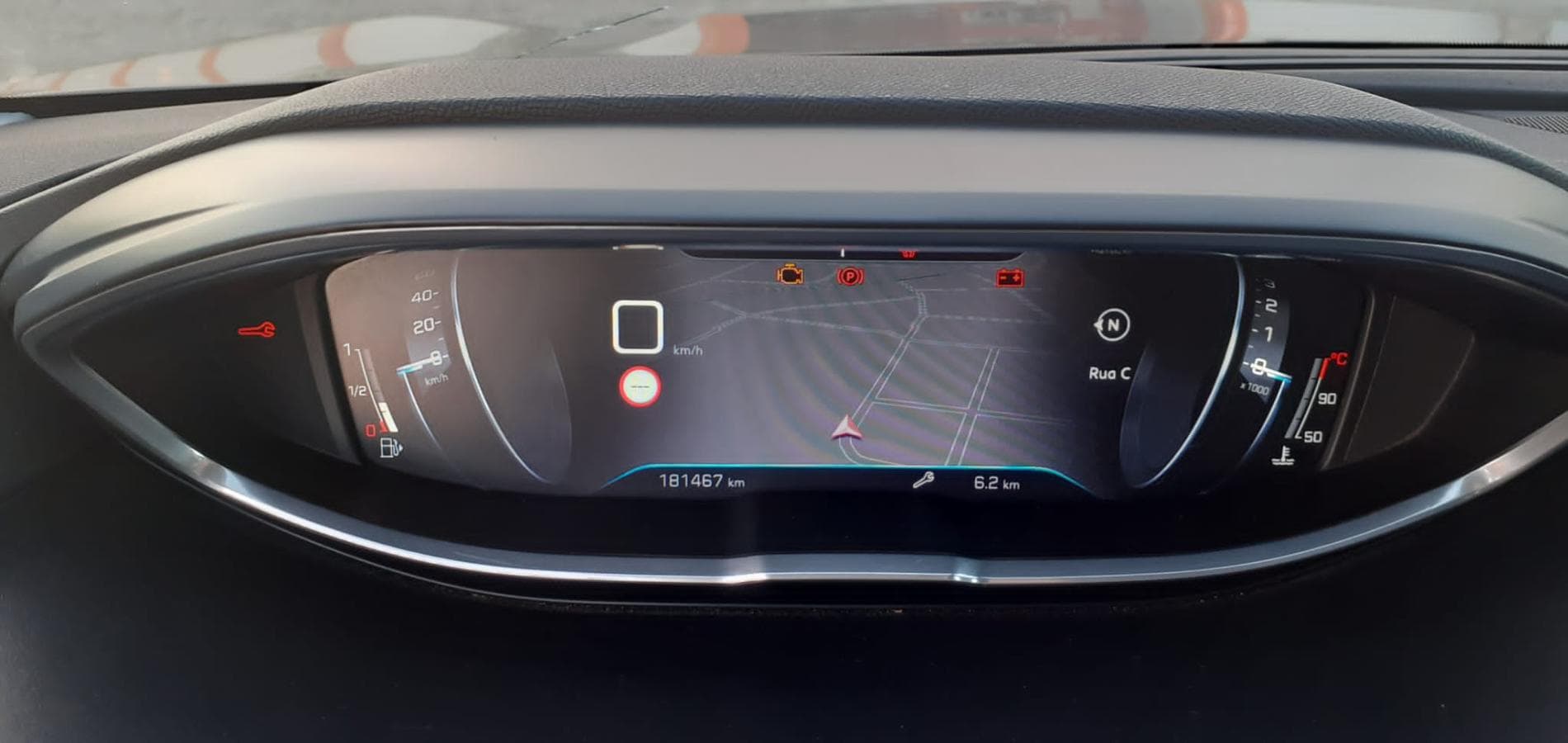 Peugeot 5008 1.6 BlueHDI · Ano 2017 — imagen 22