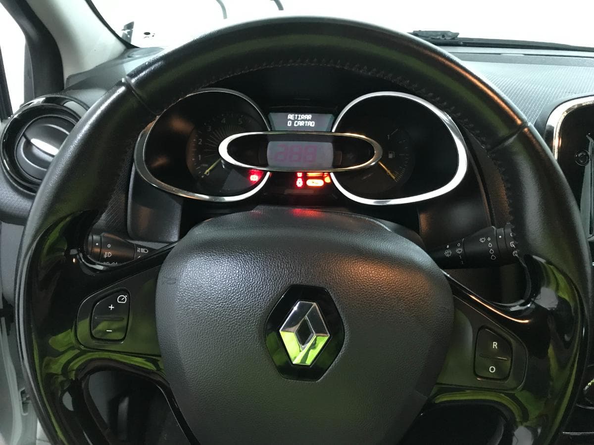 Renault Clio 1.5DCI · Ano 2013 — imagen 13