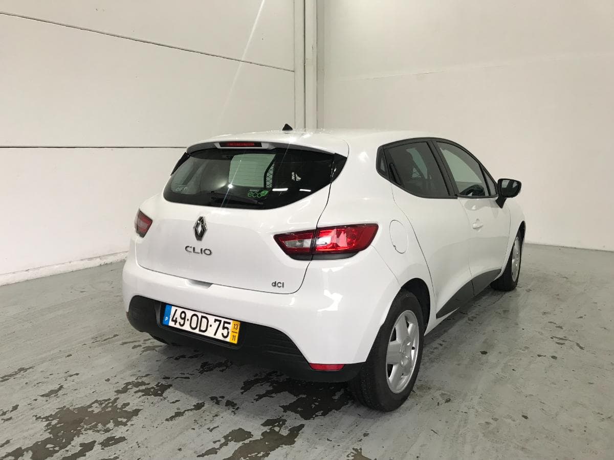 Renault Clio 1.5DCI · Ano 2013 — imagen 5
