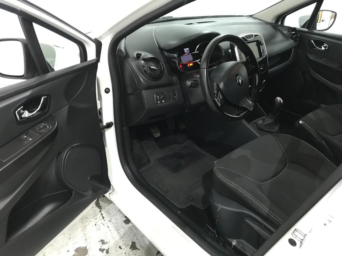 Renault Clio 1.5DCI · Ano 2013 — imagen 28