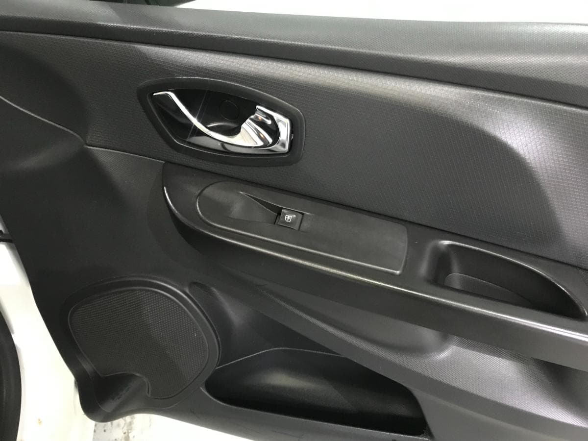 Renault Clio 1.5DCI · Ano 2013 — imagen 24