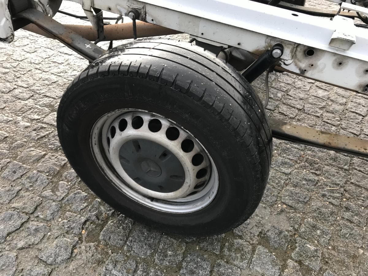 Mercedes-Benz Sprinter 316 CDI 2.2 · Ano 2016 — imagem 13