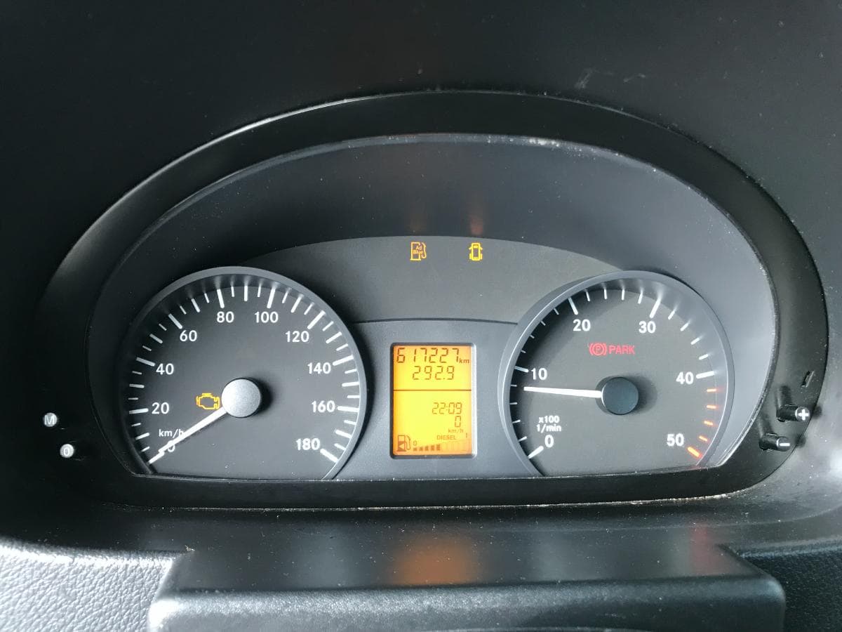 Mercedes-Benz Sprinter 316 CDI 2.2 · Ano 2016 — imagem 22