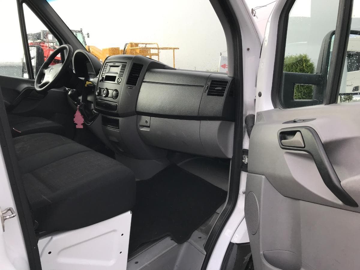 Mercedes-Benz Sprinter 316 CDI 2.2 · Ano 2016 — imagem 28