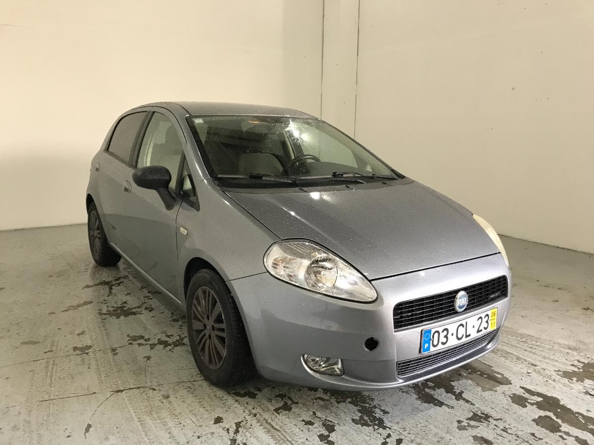 Fiat Punto 1.3D · Ano 2006
