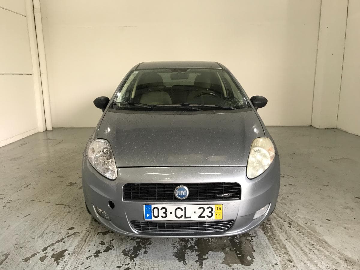 Fiat Punto 1.3D · Ano 2006 — image 3