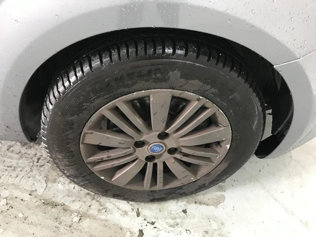 Fiat Punto 1.3D · Ano 2006 — image 14