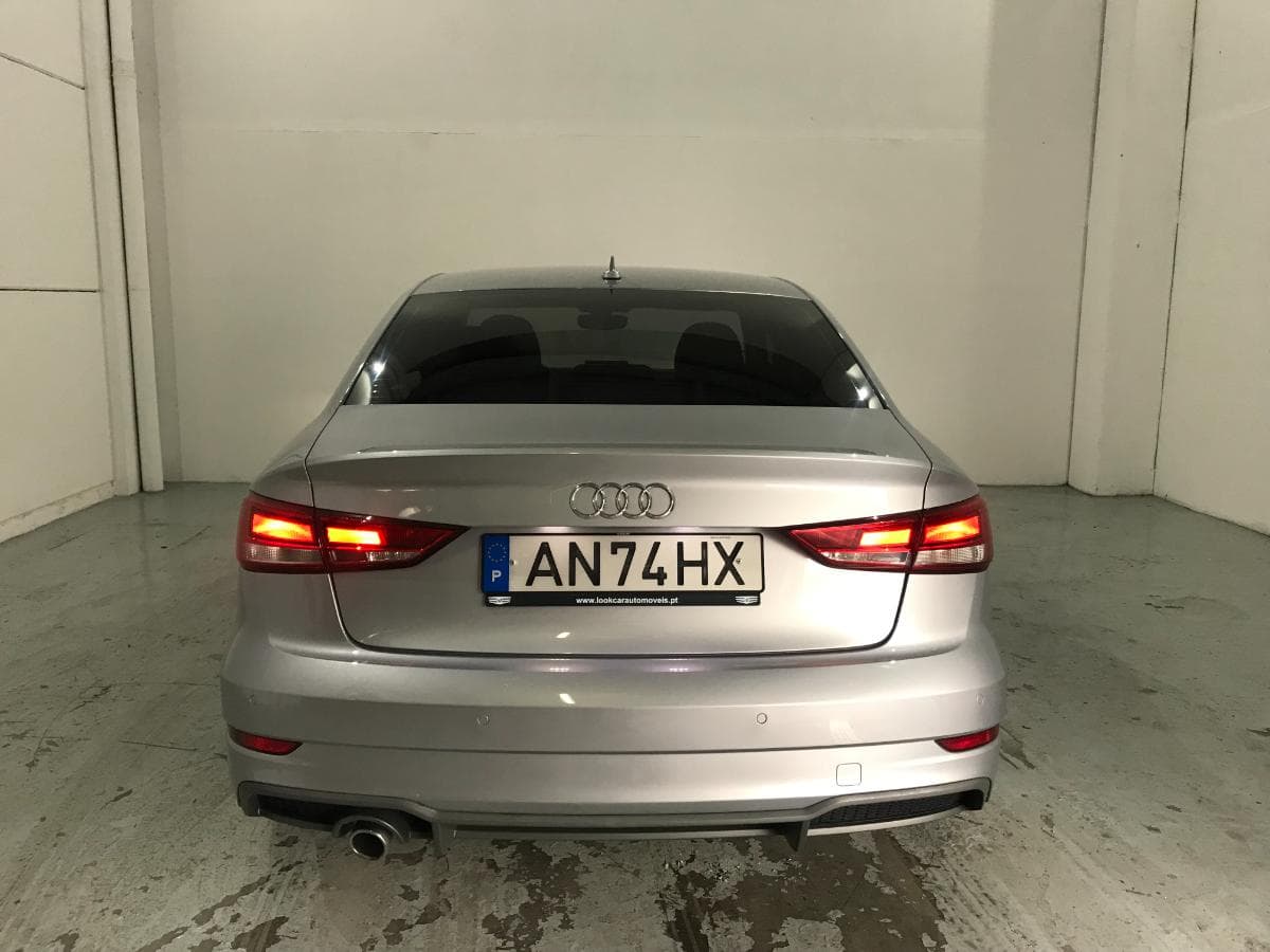 Audi A3 Limousine Diesel · Ano 2016 — imagem 8