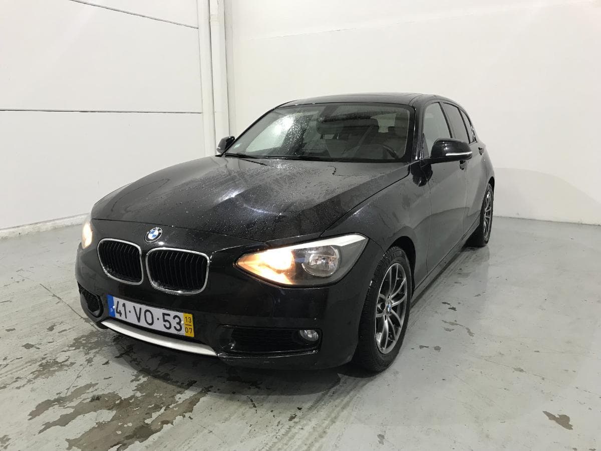 BMW 116D 1.6 · Ano 2013 — imagen 3