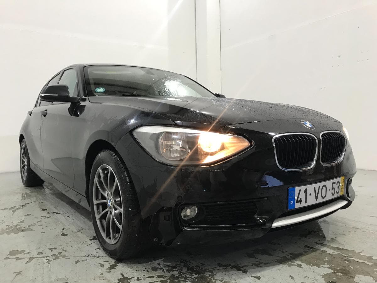 BMW 116D 1.6 · Ano 2013 — imagen 2