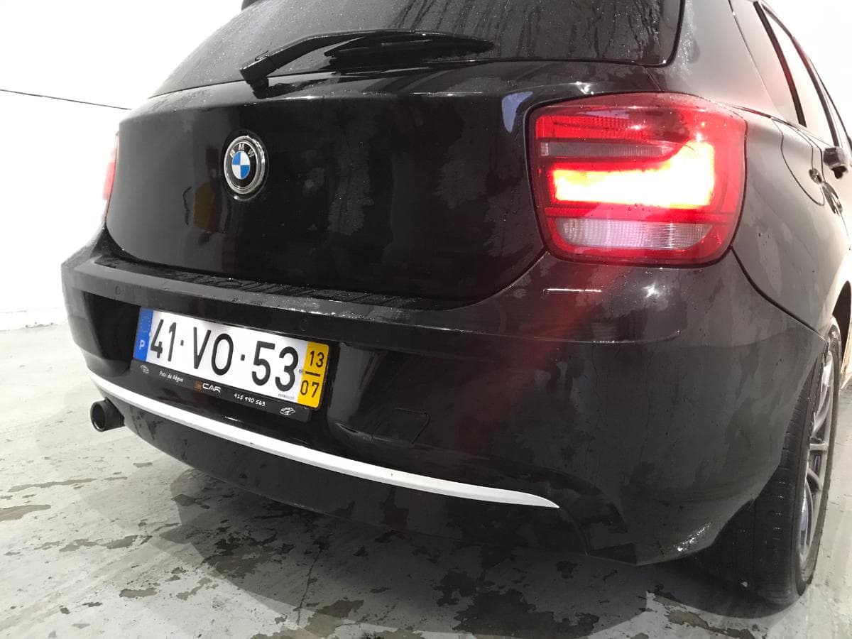 BMW 116D 1.6 · Ano 2013 — imagen 8