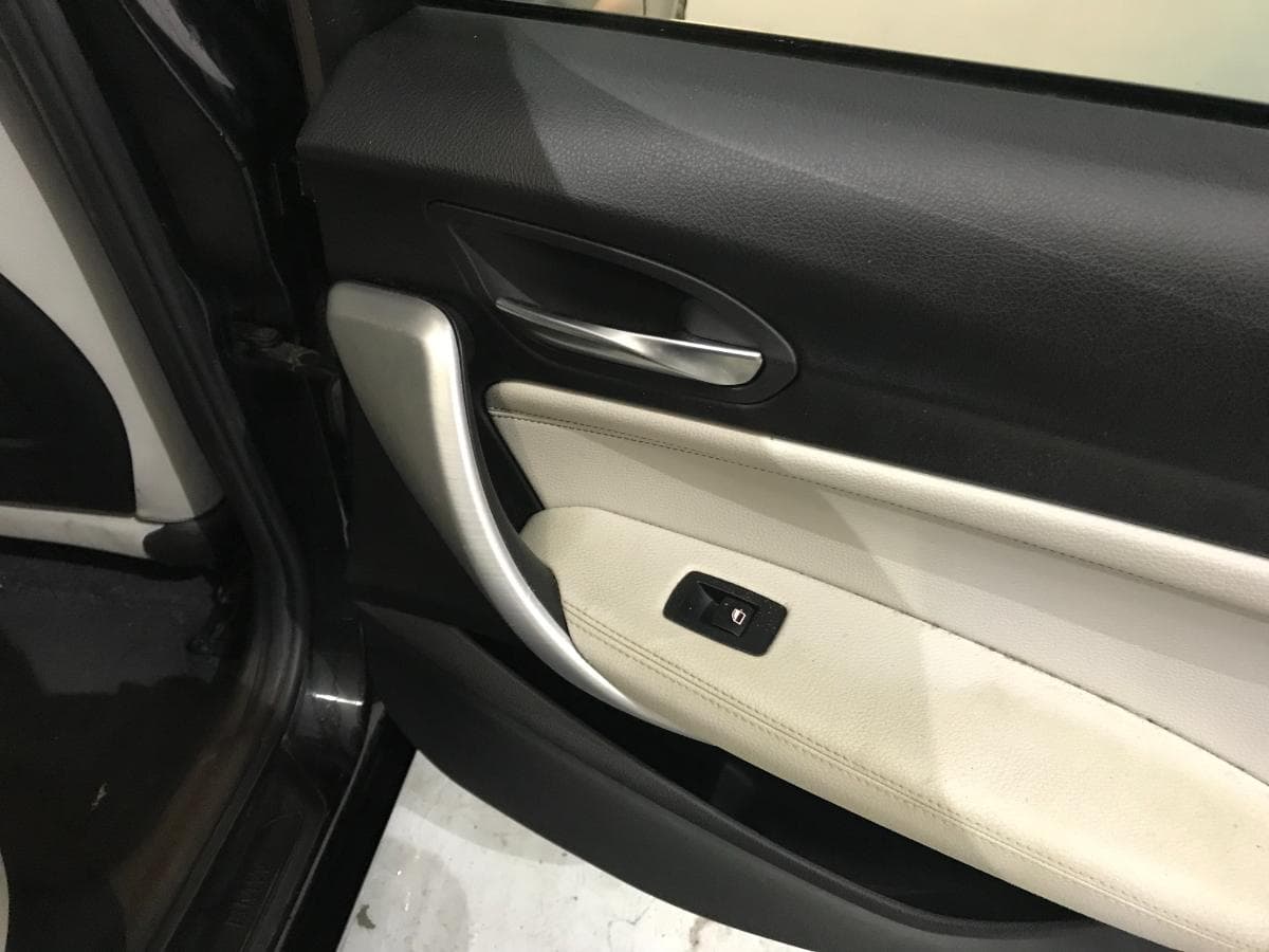 BMW 116D 1.6 · Ano 2013 — imagen 22