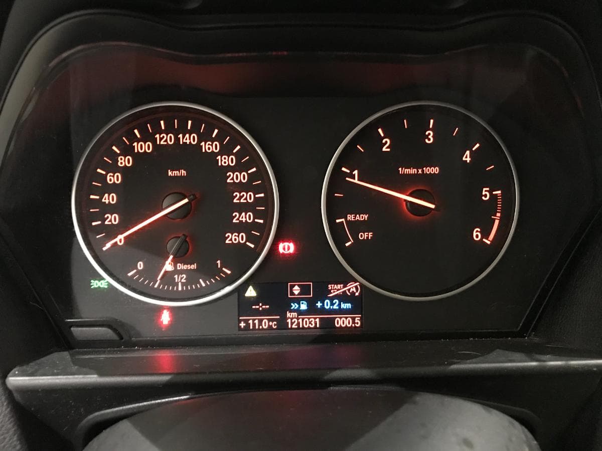 BMW 116D 1.6 · Ano 2013 — imagen 36