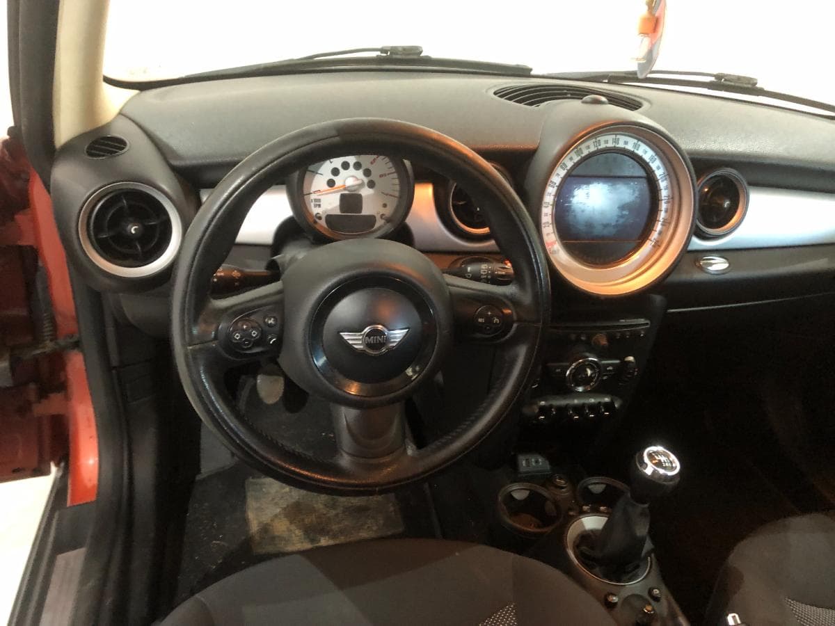 Mini Cooper 1.6D · Ano 2013 — imagem 25
