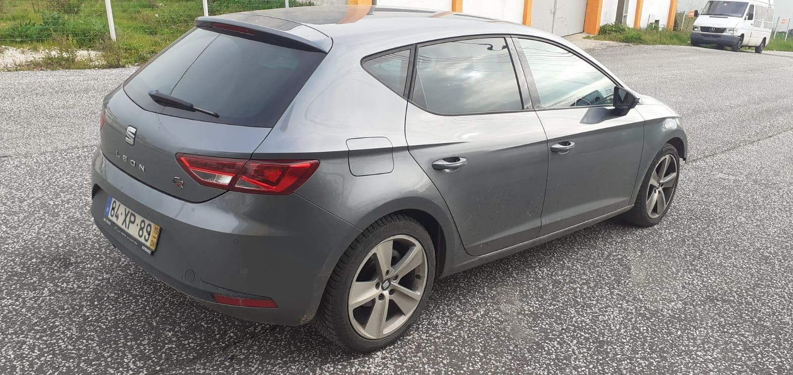 Seat Leon 2.0 TDI · Ano 2015 — imagem 10
