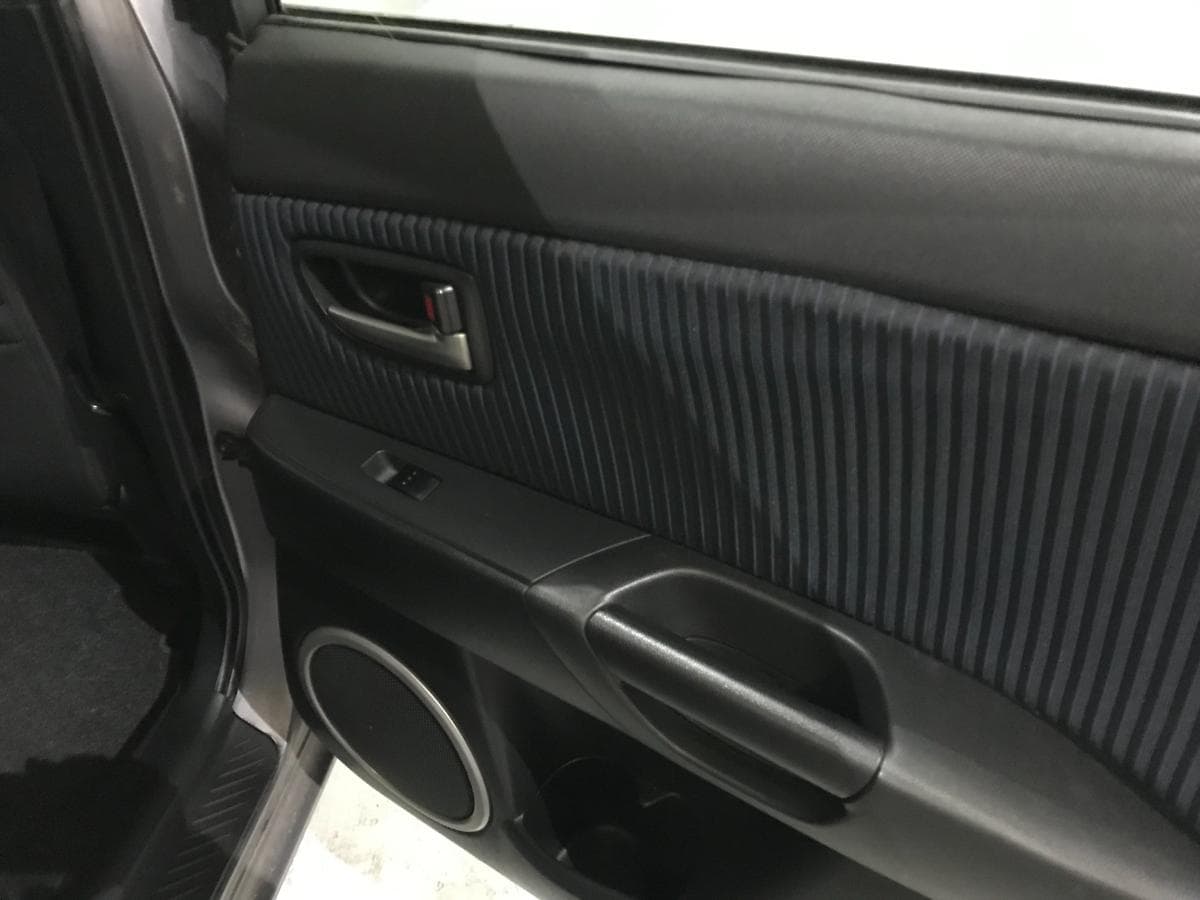 Mazda 3 · Ano 2004 — imagem 22