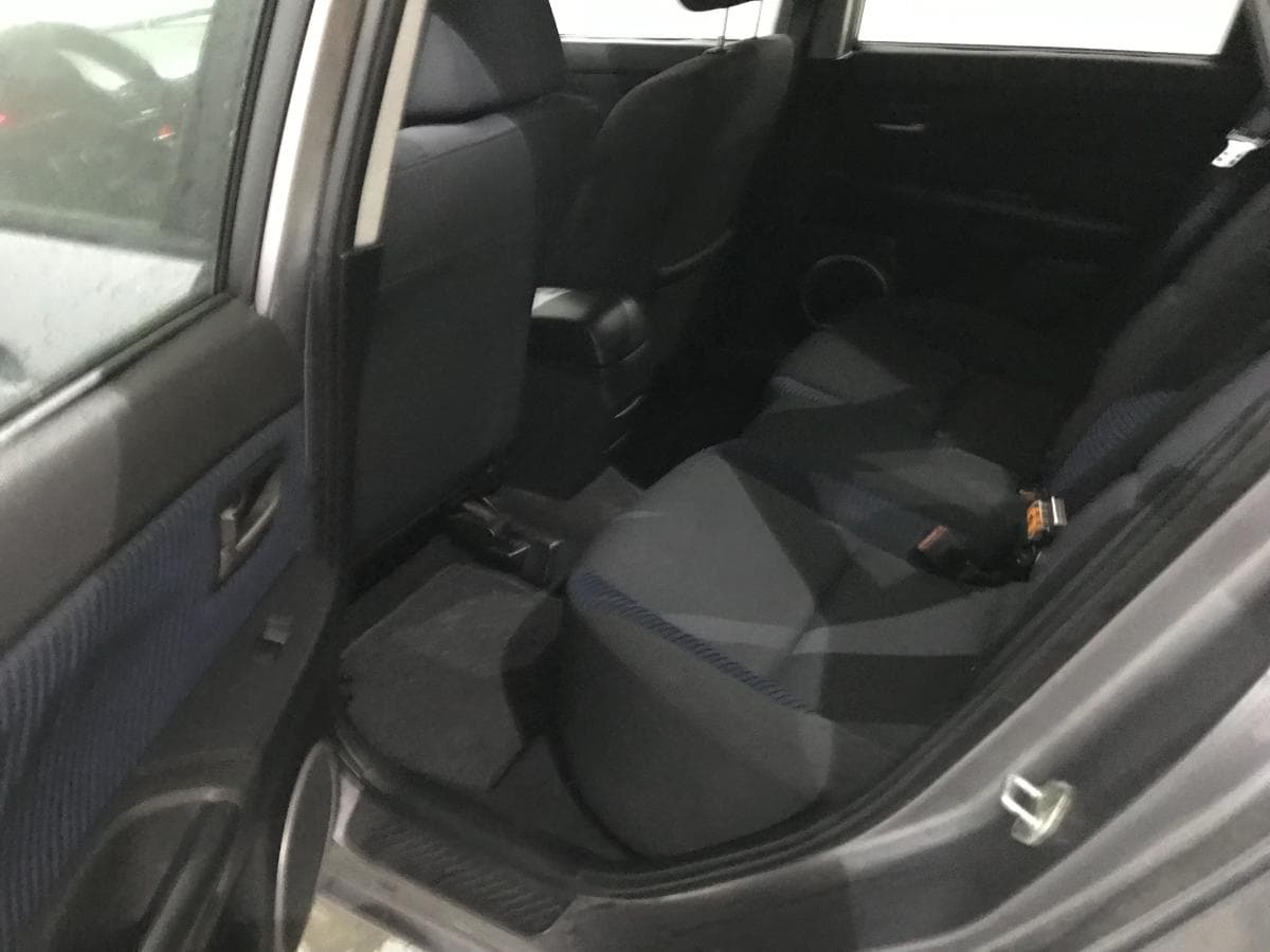 Mazda 3 · Ano 2004 — imagem 24