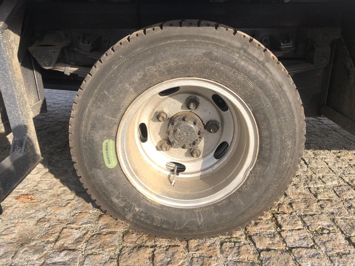 Reboque Toyota Dyna 250 · Ano 1990 — imagem 17