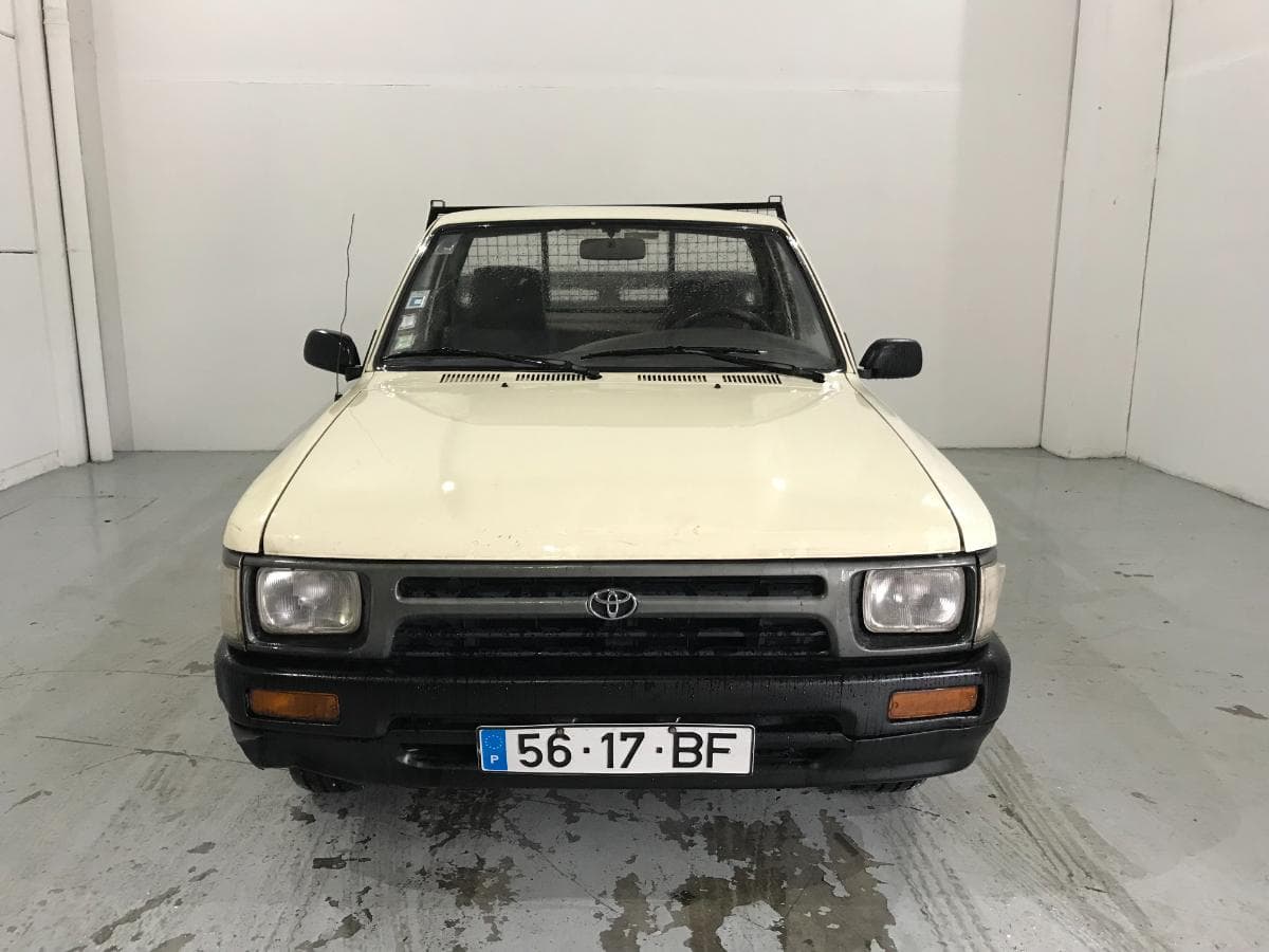 Toyota Hilux 2.4D · Ano 1992 — imagem 3