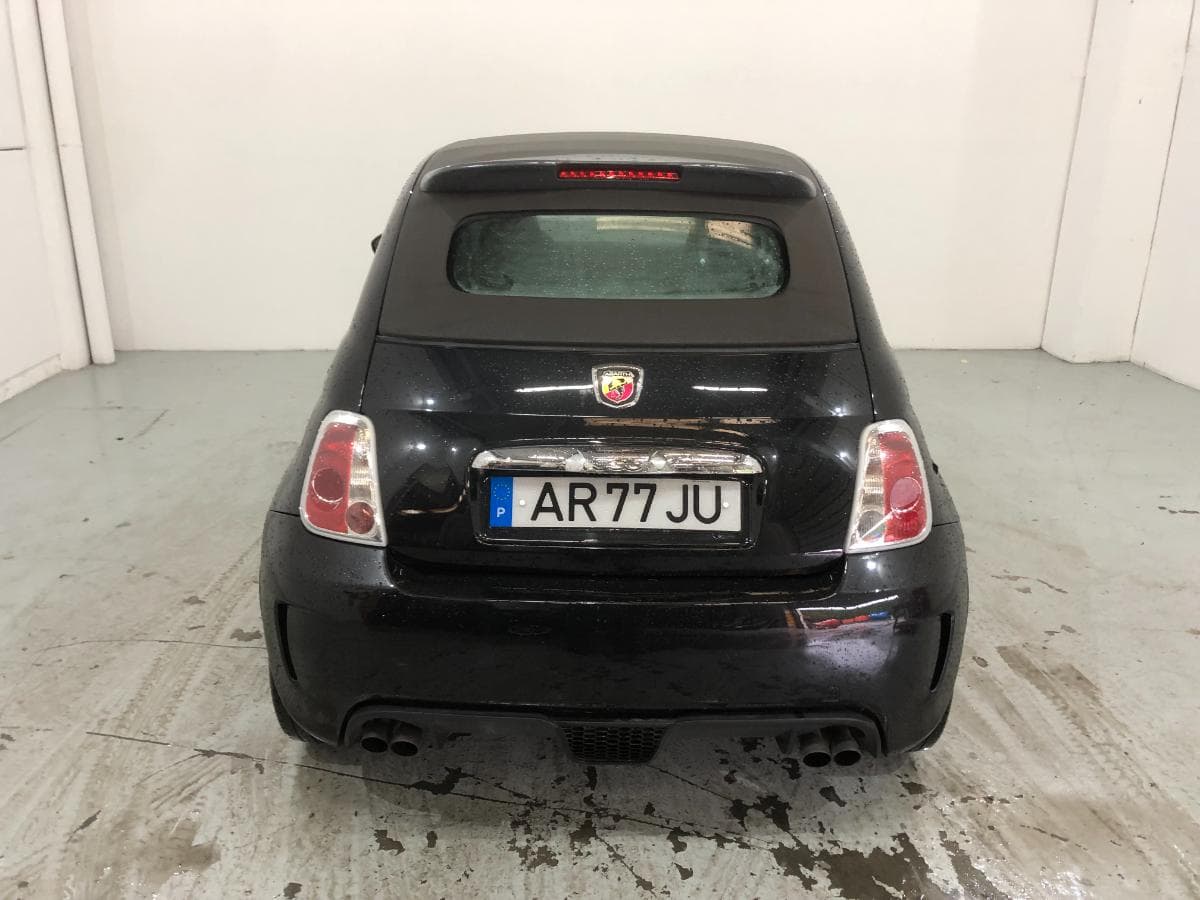 Abarth 500C · Ano 2015 — imagen 7
