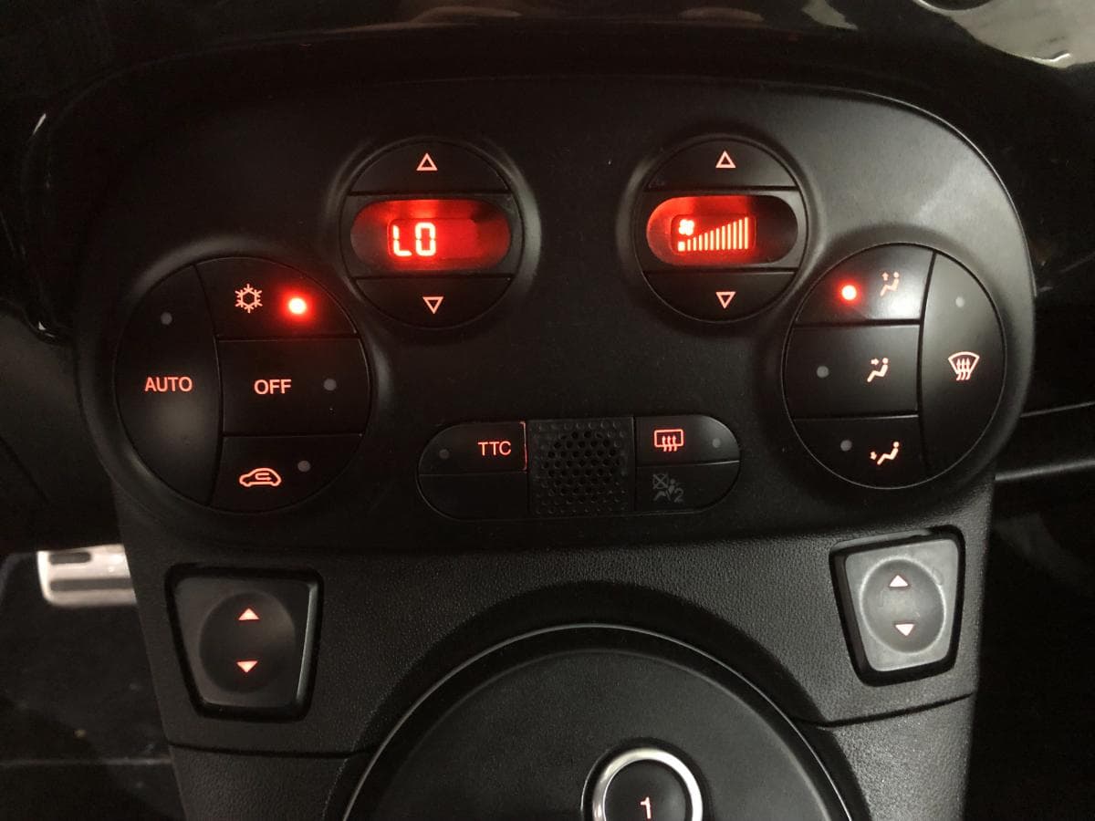 Abarth 500C · Ano 2015 — imagen 16