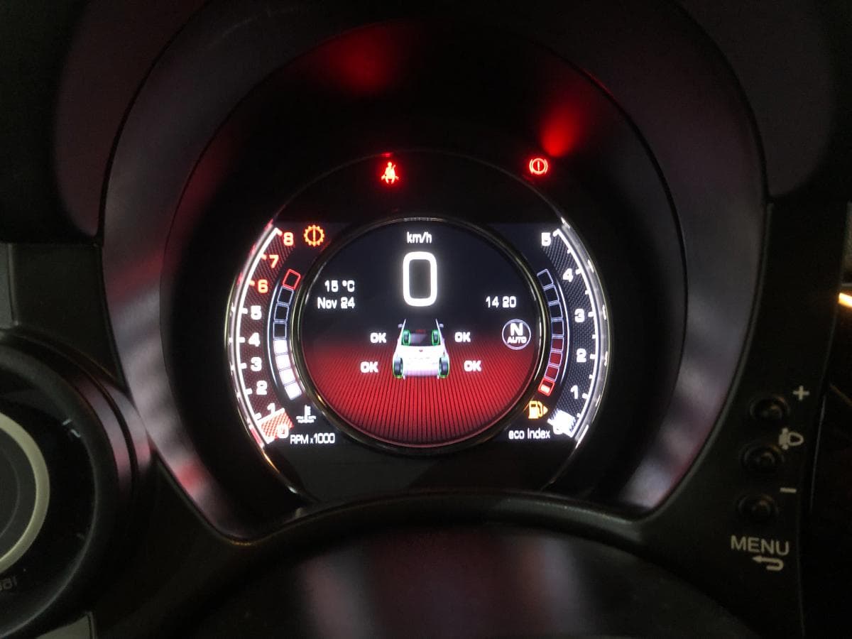 Abarth 500C · Ano 2015 — imagen 28